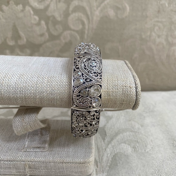 Brighton Mumtaz Crystal Bangle - Picture 10 of 11